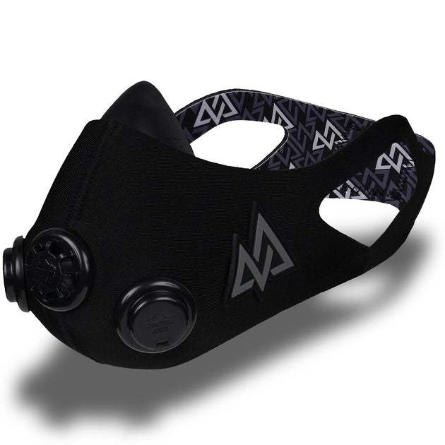 TRAINING MASK 2.0 BLACKOUT - mmafightshop.ae