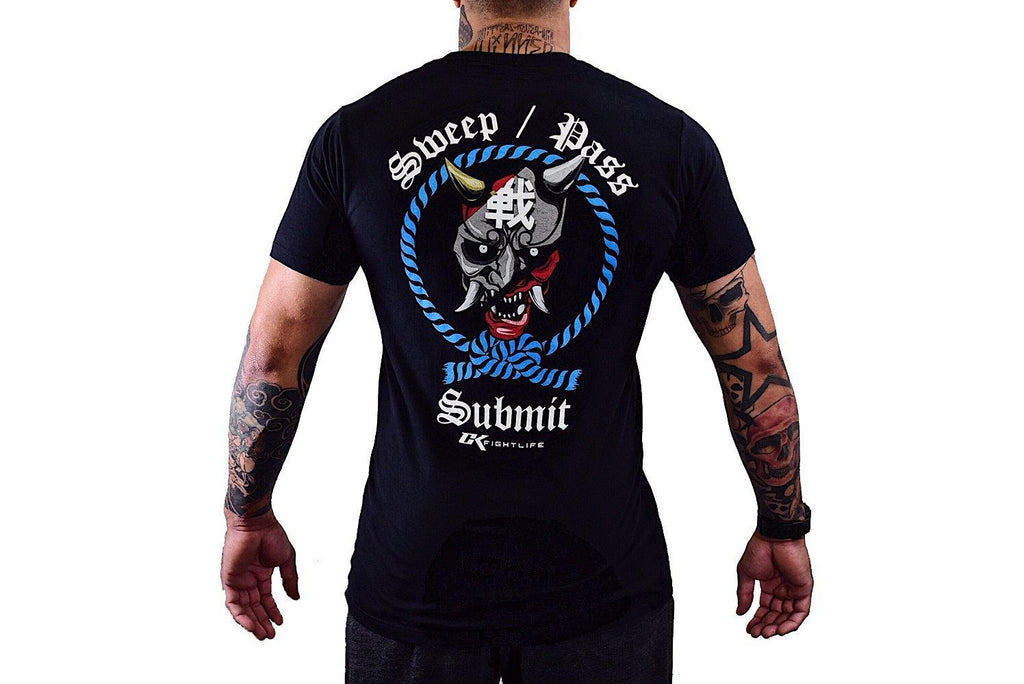 CK Sweep Pass Submit T-Shirt - mmafightshop.ae