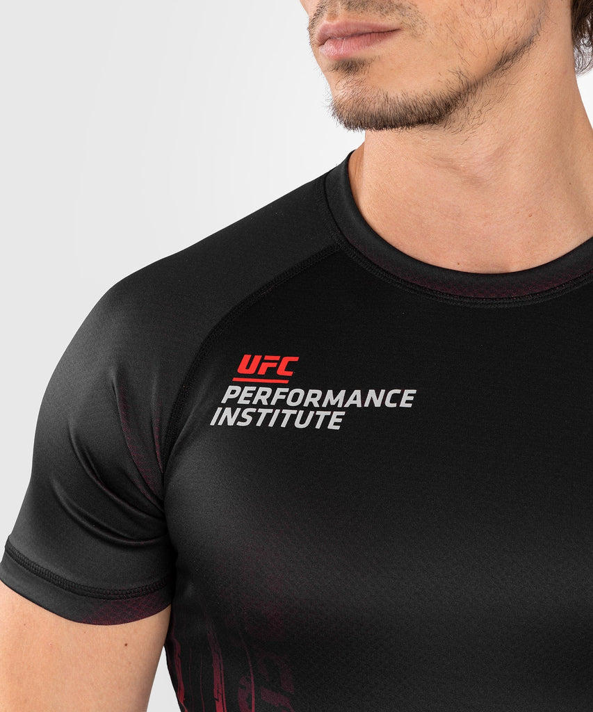 UFC® Venum® Performance Institute 2.0 Men’s Short- Sleeve Rashguard - mmafightshop.ae