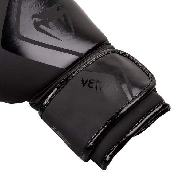 VENUM CONTENDER 2.0 BOXING GLOVES - mmafightshop.ae