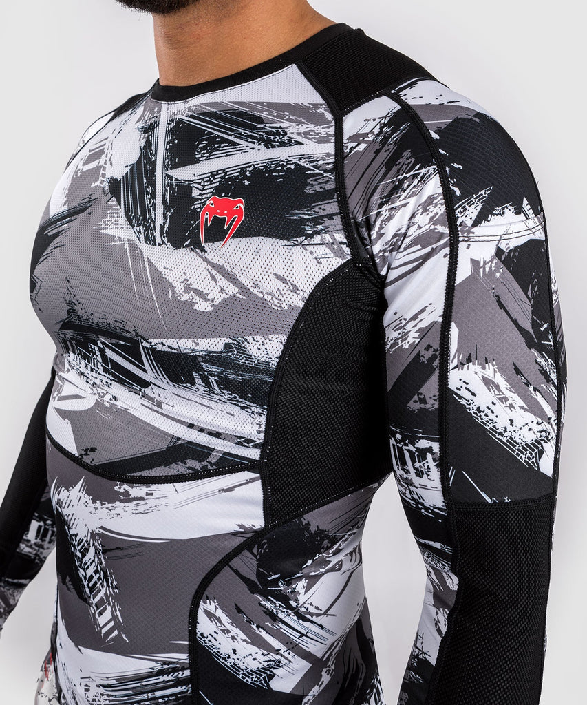 Venum® Electron 3.0 Long Sleeve Rash Guard - mmafightshop.ae