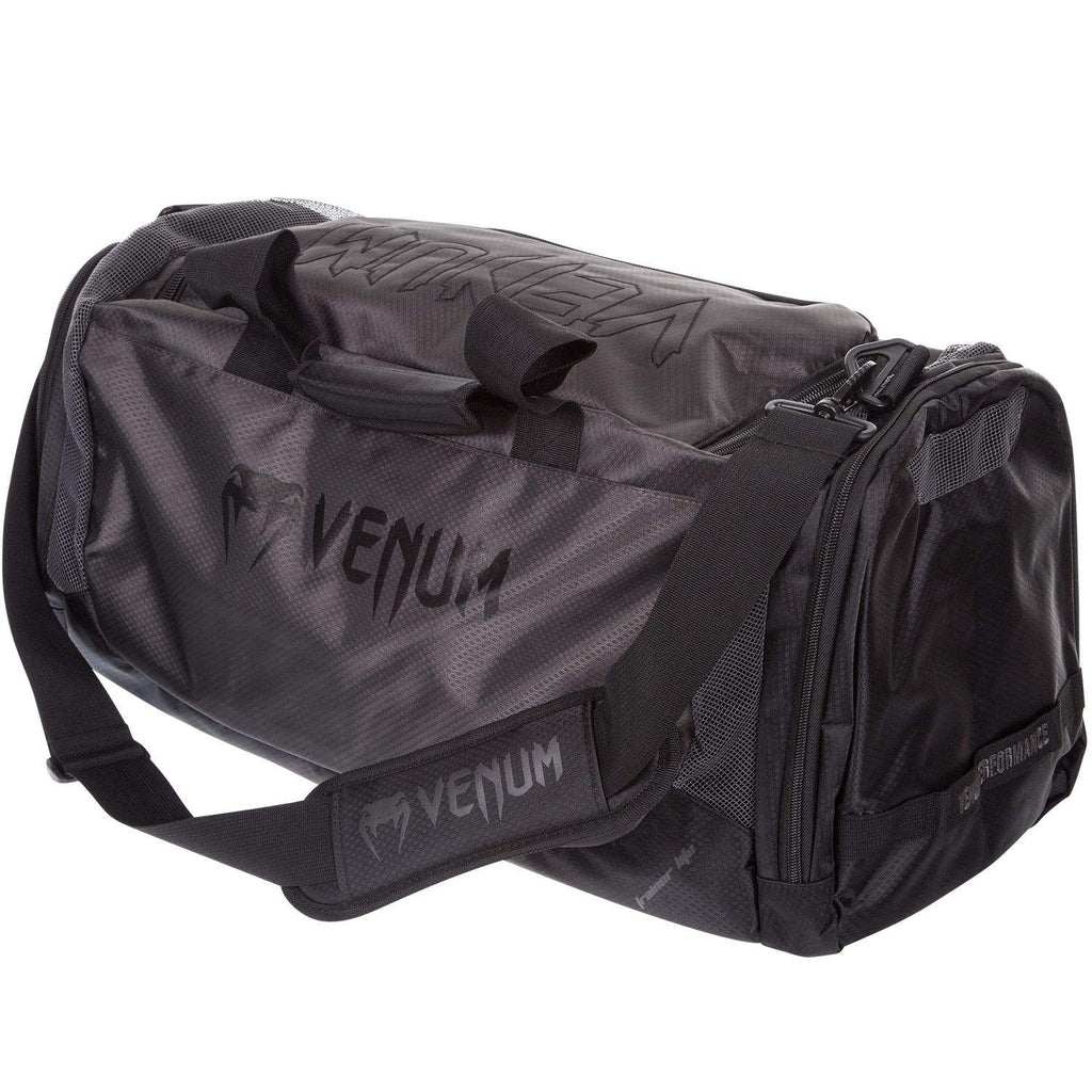 VENUM TRAINER LITE SPORT BAG| Gym Bag | Duffel Bag | Gym Bag for carry supplies | Gear Bag - mmafightshop.ae